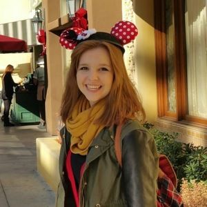 Meet your Posher, Alissa